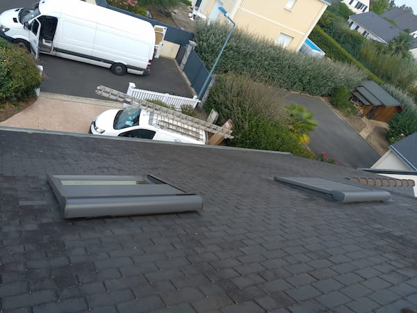 Photo fenetres de toit volet roulant